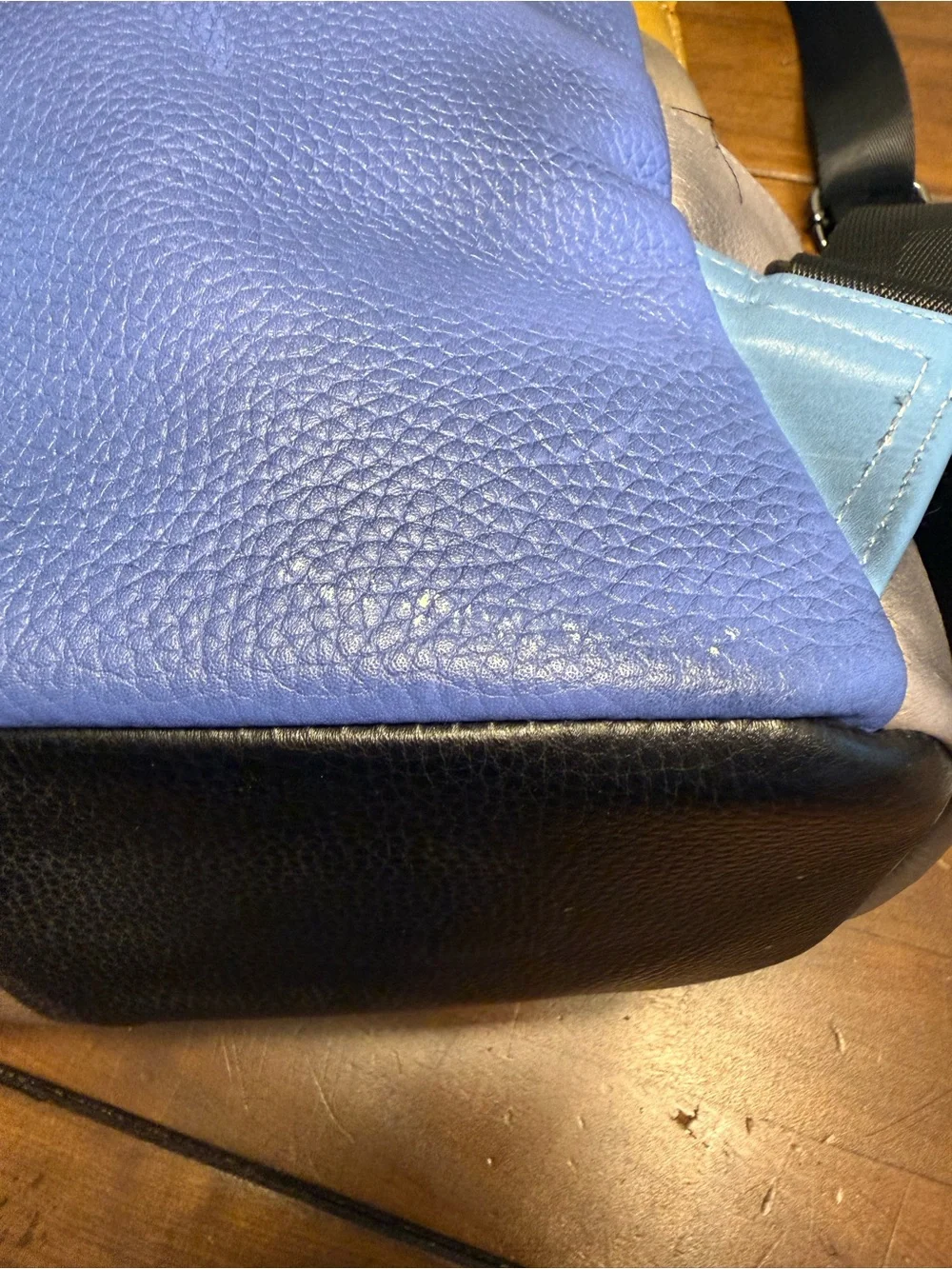 Colorblock Leather Backpack - Picture 5 of 6